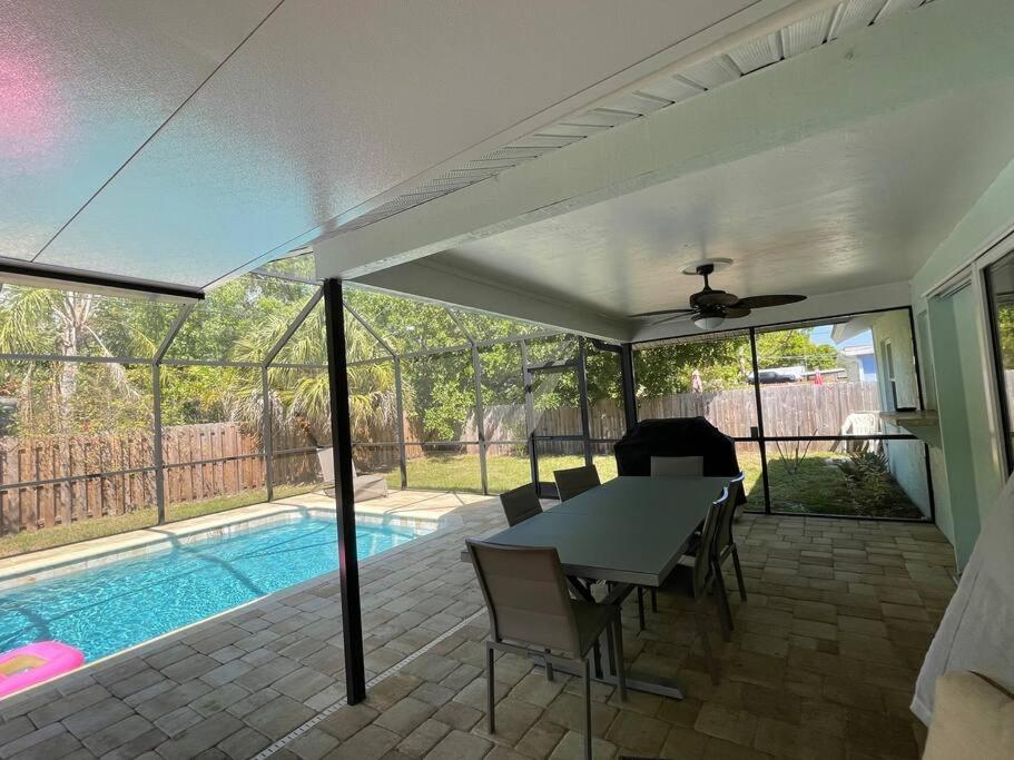 New England 3Bd 2Bt Home Heated Pool Close To Siesta Sarasota megye Kültér fotó